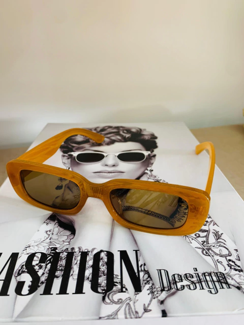 Sunglass Quadrado Caramelo