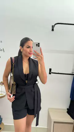 Conjunto Colete Blaser e Short Preto - comprar online