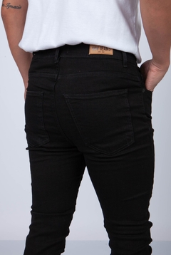 Chupín Axel Black - JH9276 - tienda online