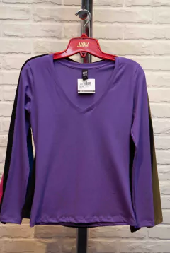 Remera Vivi V - TM21522 - tienda online