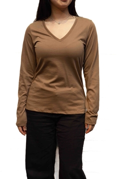 Remera Tini V - TM31520 en internet