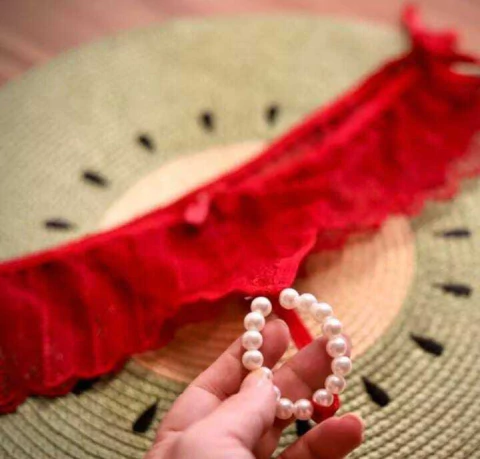 Tanga Tailadesa Brilha no Escuro