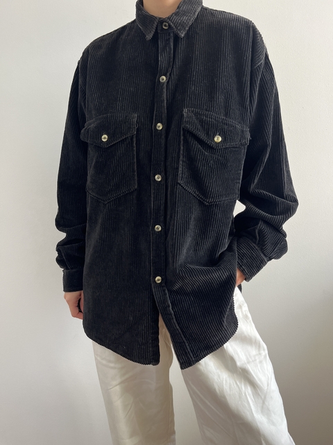 Camisa Veludo Cotelê Preta - comprar online