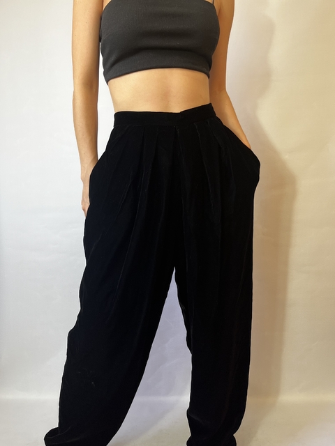 Calça veludo cintura alta (40)