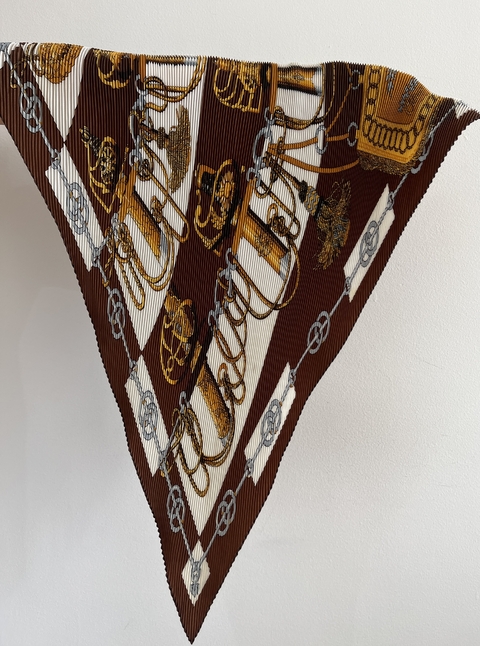 Lenço Plissado Vintage Marrom - comprar online