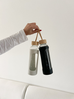 GLASS BOTTLE BLACK - comprar online