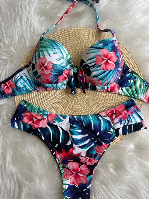 Top biquíni meia taça e Calcinha borboleta tanga