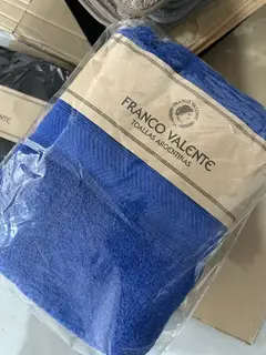 Juego de toalla y toallón franco valente en internet
