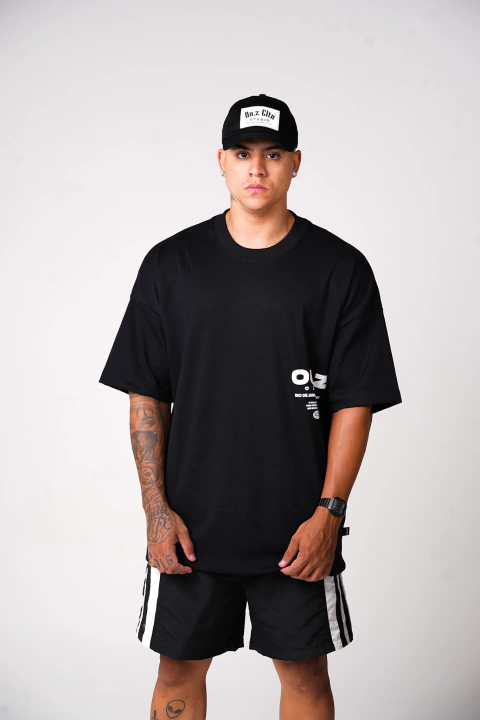 Camiseta Oversized Brasil 021 - Preto - comprar online