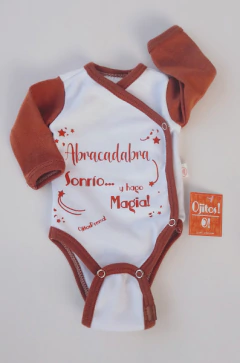 Body ABRACADABRA en internet