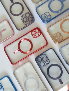 iPhone 14 | Funda Magsafe Metalizada Con Cubre Camaras en internet