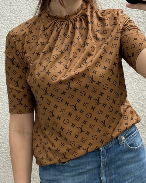 LOUIS VUITTON Camiseta com Monograma - comprar online