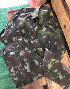 FARDA CAMUFLADA EXÉRCITO BRASILEIRO ALTA SOLIDEZ LISA MODELO ANTIGO na internet