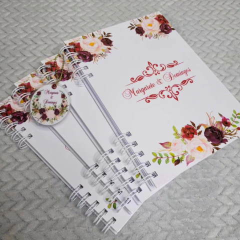 Livro de orações personalizado