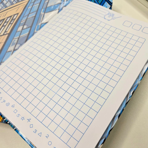 Caderno quadriculado grande personalizado