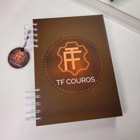 Agenda datada 2026 com 1 dia por página personalizada