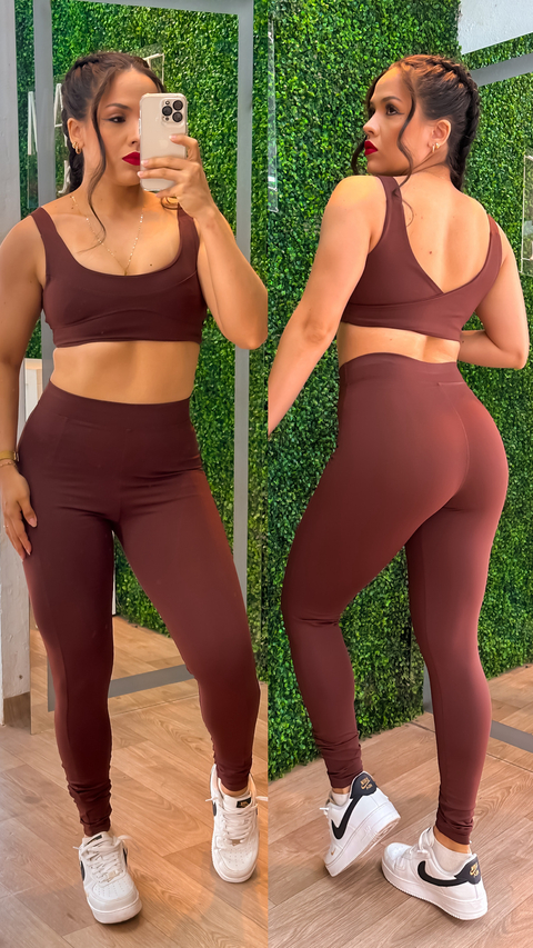 0010225 - Conjunto Giorgia legging | top reto rebatido, costa transpassado, cós alto montaria | Tecido: blackout meryl de poliamida (compressão)