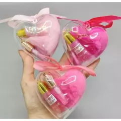 CHAVEIRO COM GLOSS