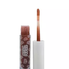 CAKE GLOSS - SUPER PODERES na internet