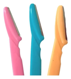 KIT DE 6 NAVALHAS/LÂMINAS PARA SOBRANCELHA E DERMAPLANING - comprar online