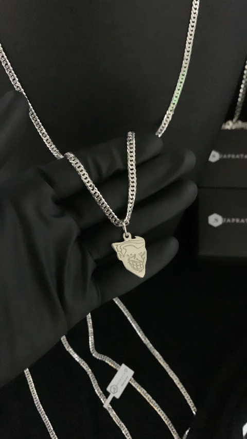 CORRENTE ELO DUPLO 4.5MM 70CM + PINGENTE CORINGA - PRATA LEGITIMA