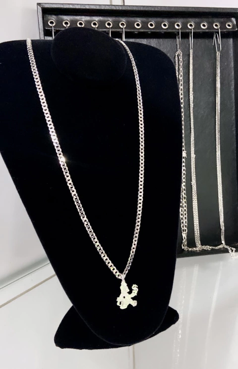 CORRENTE ESCAMADA 5MM 70CM + PINGENTE TIO PATINHAS - PRATA LEGITIMA