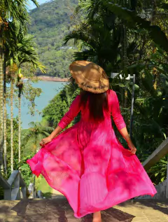 Saída Longa Rosa - comprar online