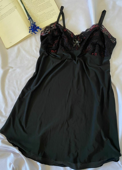 CAMISOLA MARCIA PRETO COM VERMELHO