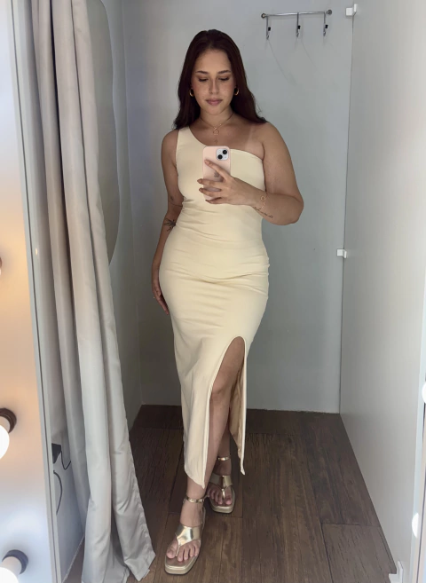 Vestido Bae longo fenda frontal off white