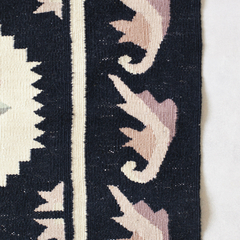 Kilim floral 144 x 212 cm - Gabinete Curadoria