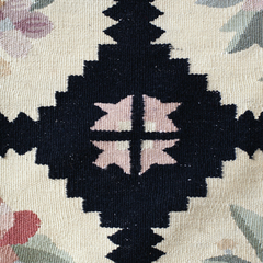 Kilim floral 144 x 212 cm - comprar online
