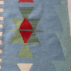 Kilim turco azul, rosa e vermelho 176 x 290 cm - Gabinete Curadoria