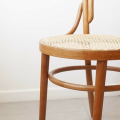 Cadeira modelo Thonet Nº 14 - Gabinete Curadoria