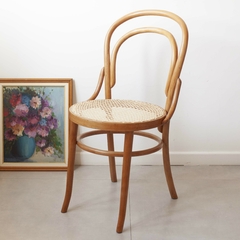 Cadeira modelo Thonet Nº 14