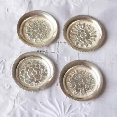 Conjunto c/ 4 mini pratinhos de prata na internet