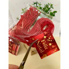 Kit embalagem Natal - 25 tags com furo + 25 barbantes - Pronta entrega - loja online