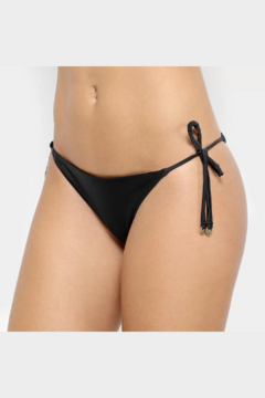 Tanga Lisa Água Doce na internet