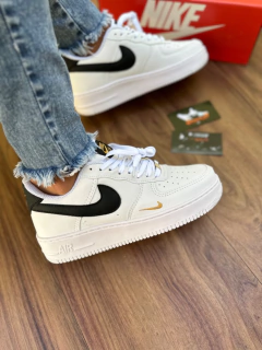 NIKE AIR FORCE - Linha premium