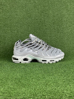 NIKE AIR MAX TN PLUS “ Wolf Grey”