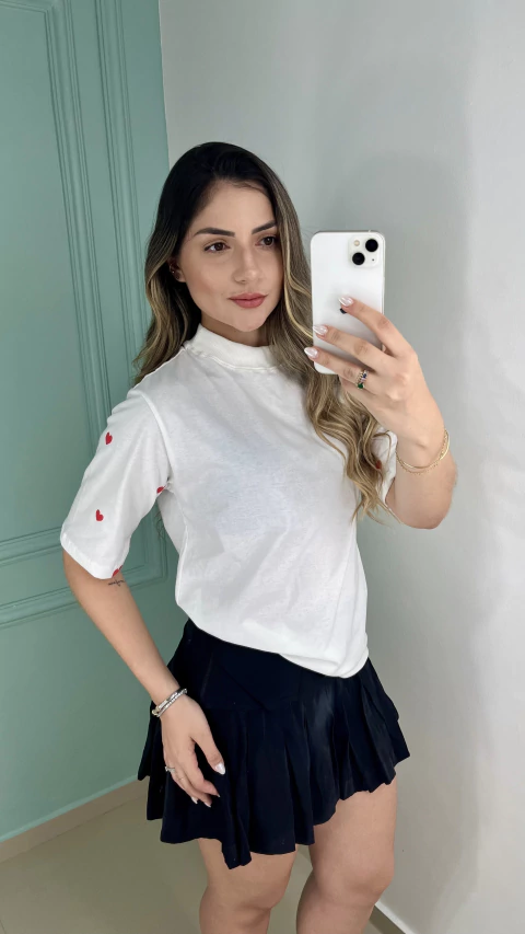 T-shirt manga 2/4 - Corações na manga - off - comprar online