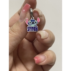 berloque charm stitch aço inoxidável - loja online