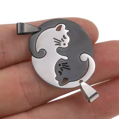 Imagem do pingente gatinho tipo Yin Yang