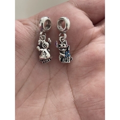 berloque charm stitch no castelo ( lilo e stitch) na internet