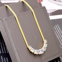 colar malha com pedraria luxo semi joia anti alérgico - loja online