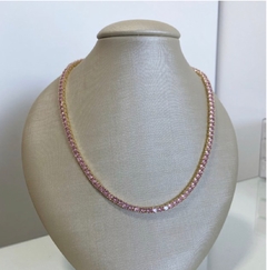colar riviera rosa bebe 4 garras folheada a ouro 18k - berloque da nina