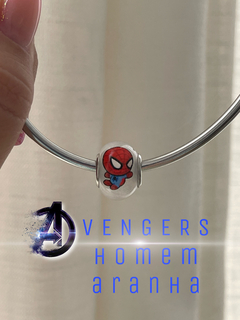 Berloque charm vingadores na internet