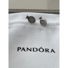 brinco Pandora coroa em O prata 925 acompanha saquinho de veludo - loja online