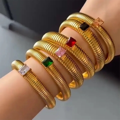 bracelete maleável tipo mola aço com zircônia grande - berloque da nina