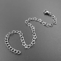 pulseira coração mini delicada na cor prata - loja online