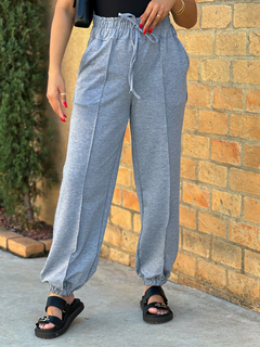 Calça Jogger Nanda na internet